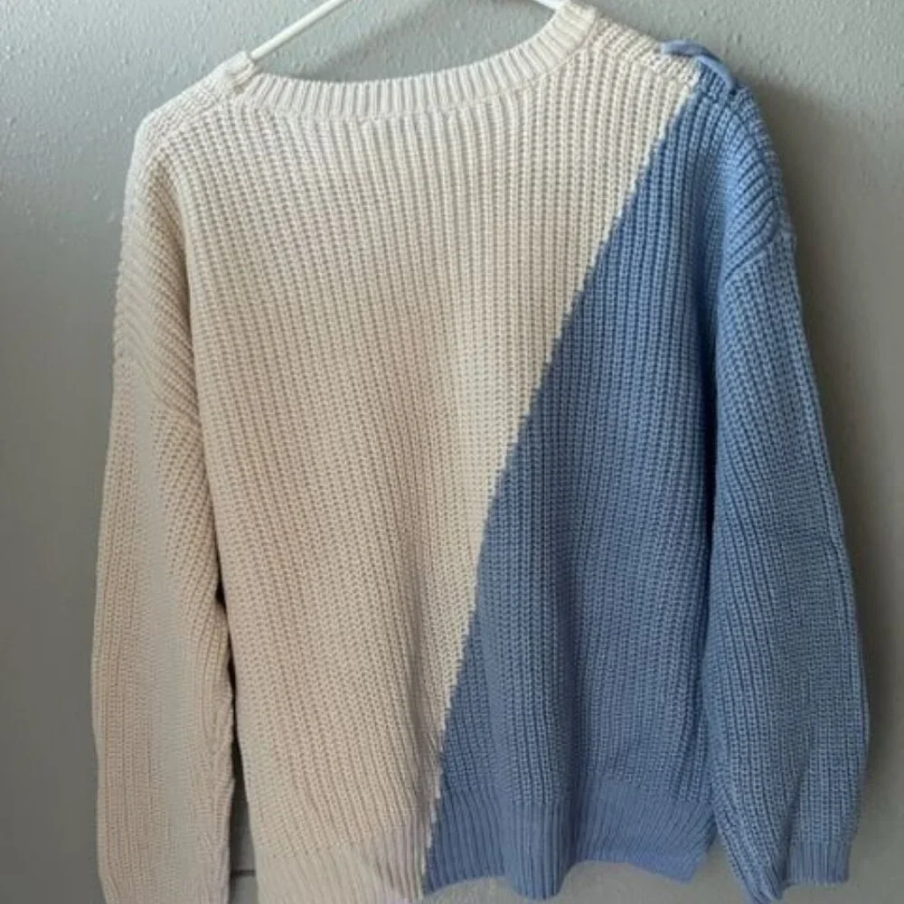 Two-Tone Lace-Up Sweater Davi & Dani 100% Acrylic block color women fall fashion
